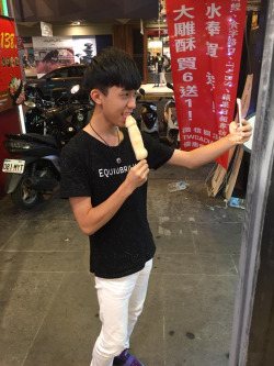ผู้ชายแซบๆ