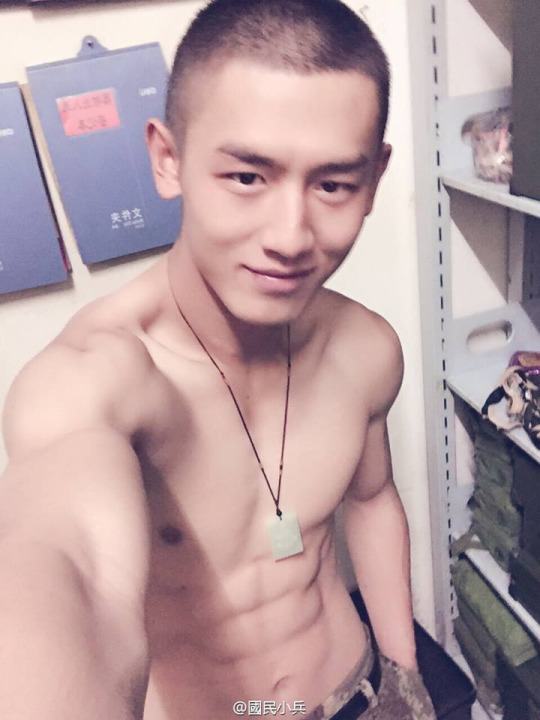 ผู้ชายแซบๆ