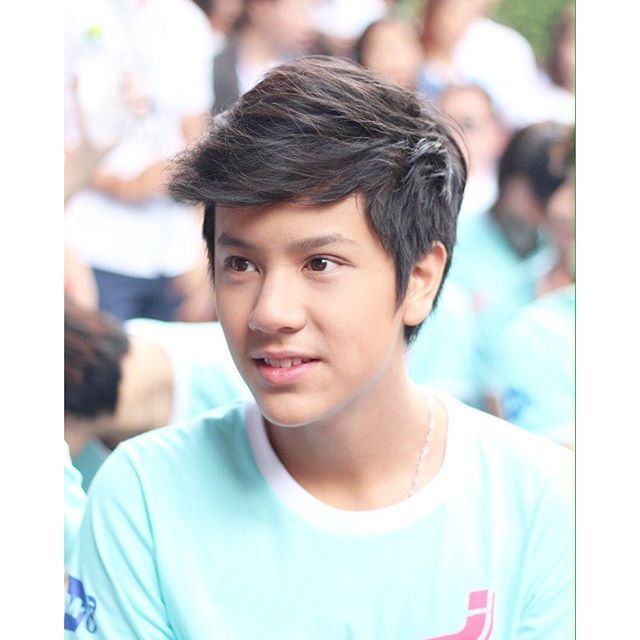 ชอบมากเลย!! ดาวรุ่งน้องใหม่ นนน กรภัทร์ นักแสดงหล่อใสปิ้ง จาก "รุ่นพี่"