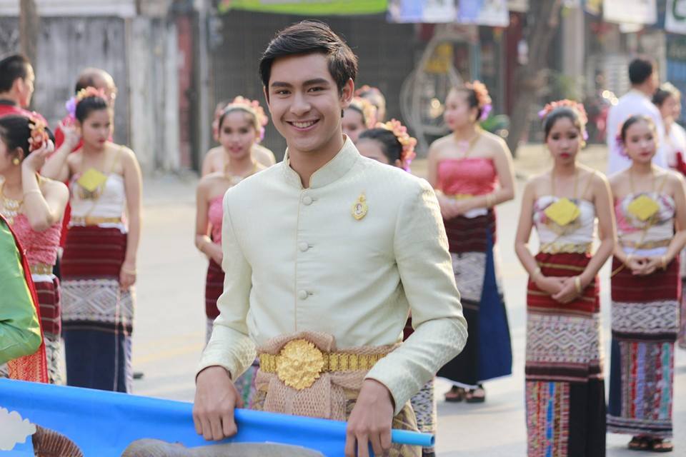 อยากชิมโดนัท ดาวรุ่ง7สี