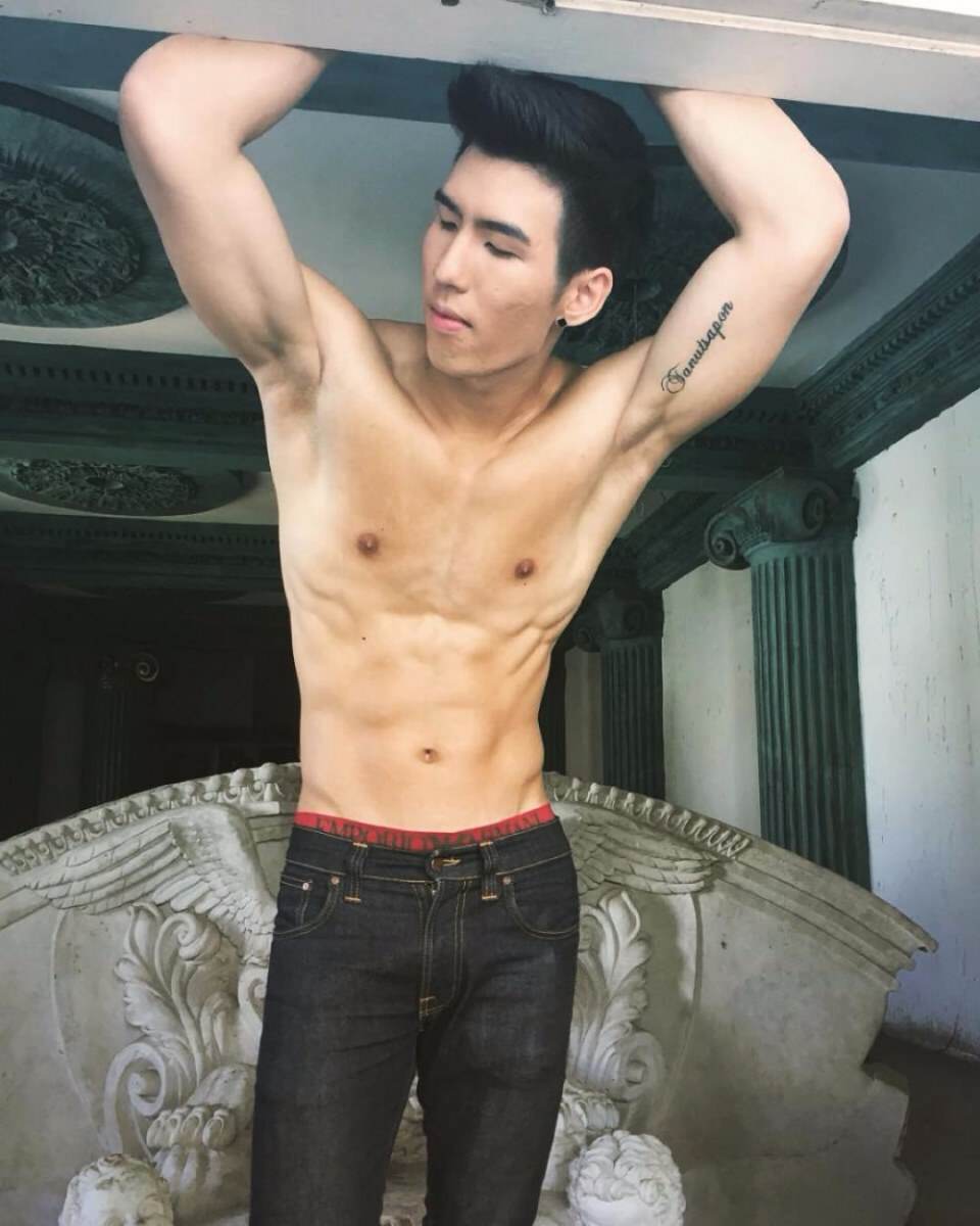 ข่วล่ำฉ่ำแฉะ
