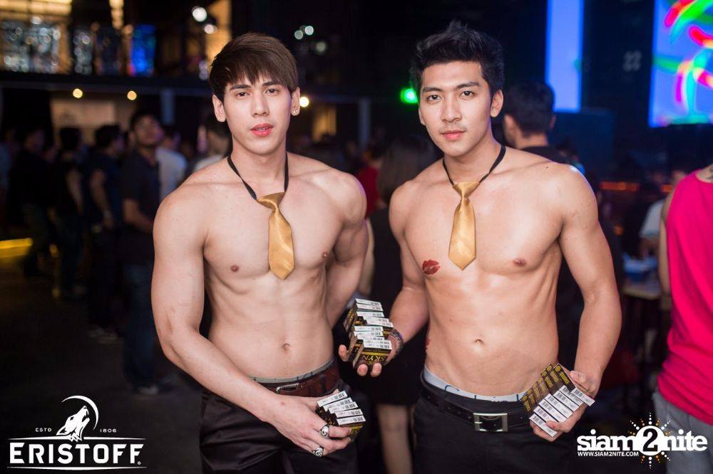 ข่วล่ำฉ่ำแฉะ