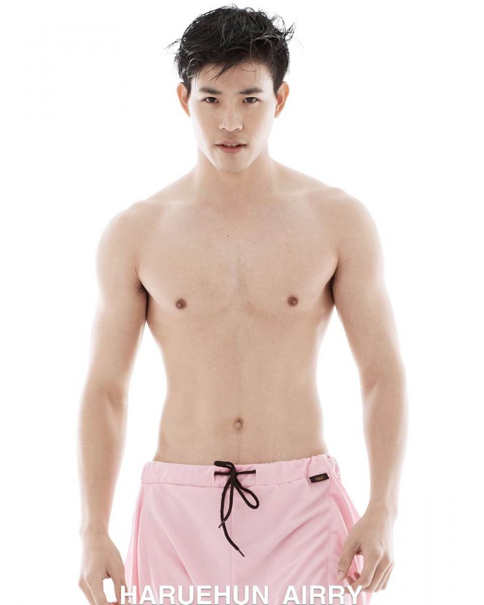 ข่วล่ำฉ่ำแฉะ