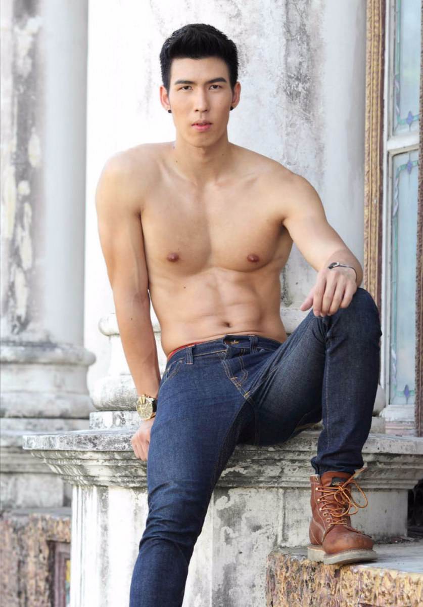 ข่วล่ำฉ่ำแฉะ