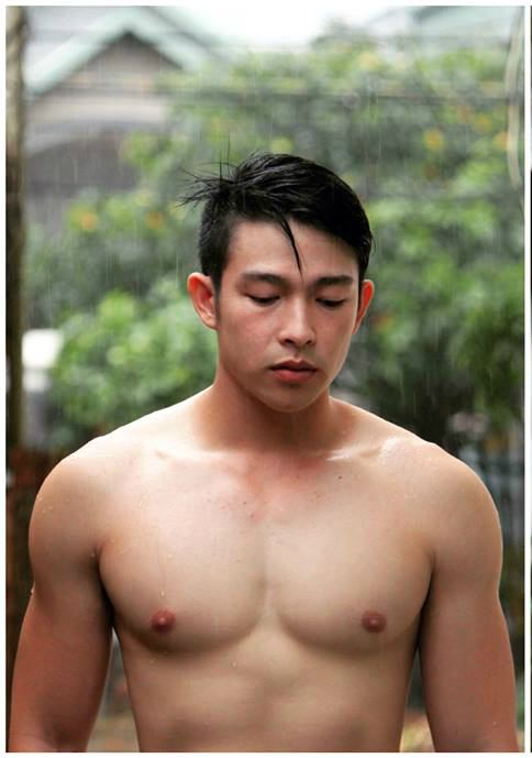 ถอดโชว์เรือนร่าง 1041