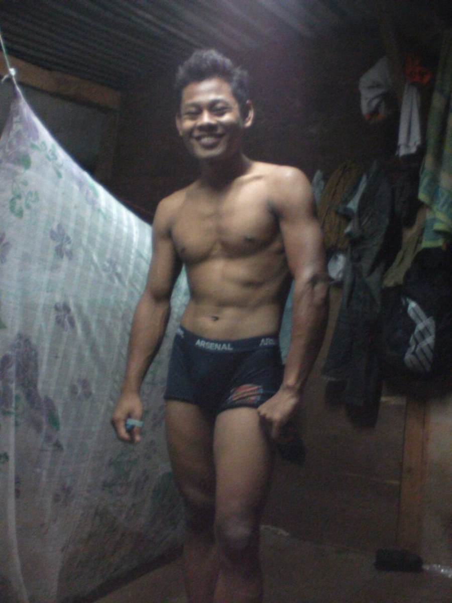ถอดโชว์เรือนร่าง 1048