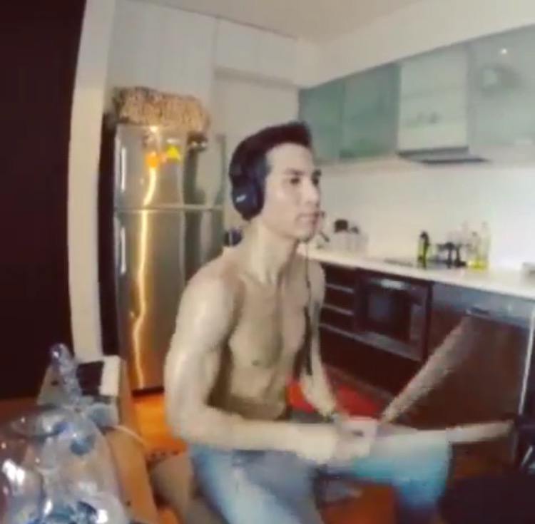 แต้งค์ พงศกร