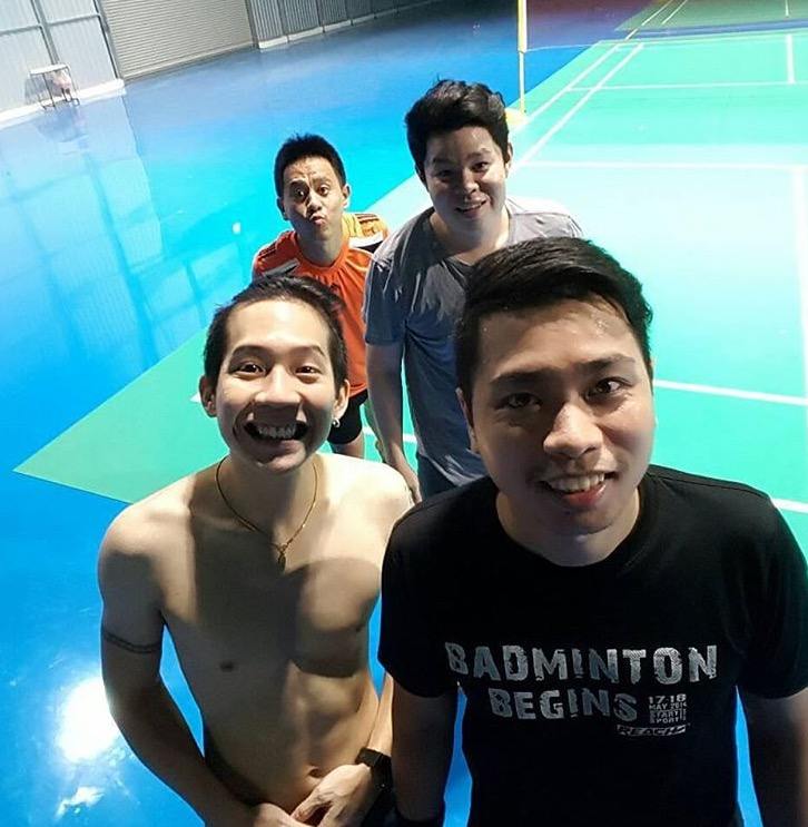 หนุ่มใหม่ #พ่อค้าแซ่บ