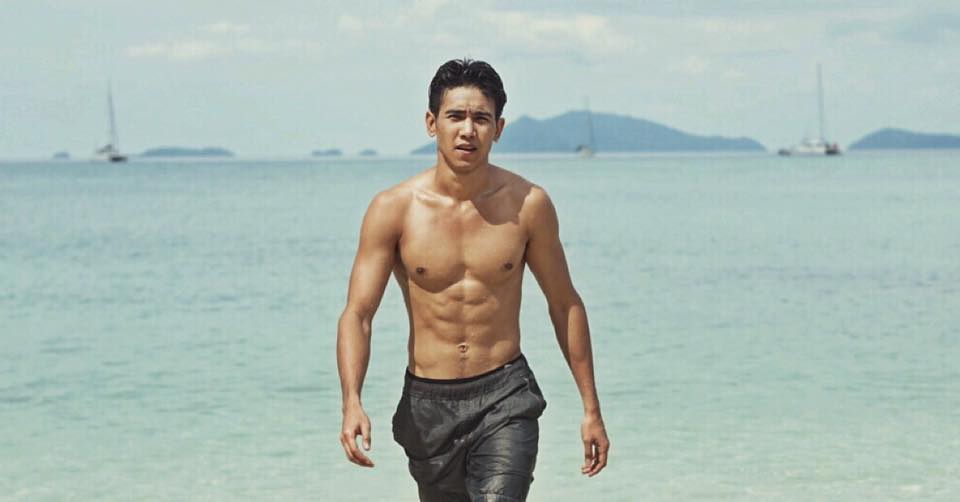มาดูกัน จิรายุ ตันตระกูล นักเเสดงหนุ่มที่มาพร้อมกับหุ่นสุดเเซ่บ