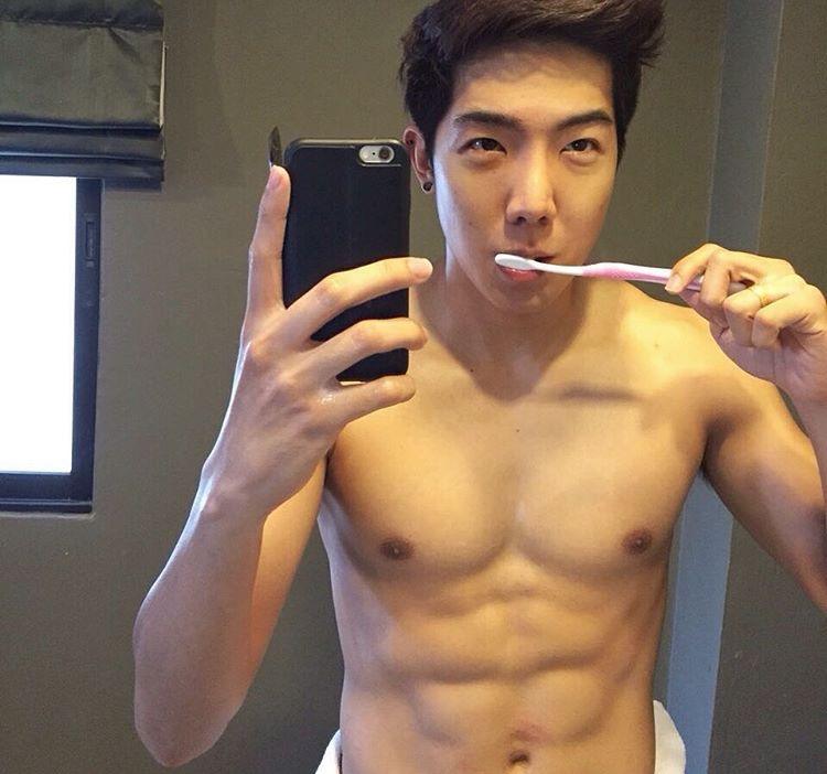 ดีเจ แทค @djtag