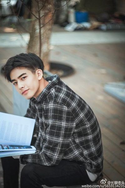 หล่อชะนีหลง! ซงเว่ยหลง วัย 16 ปี นักแสดงจีนหน้าใหม่