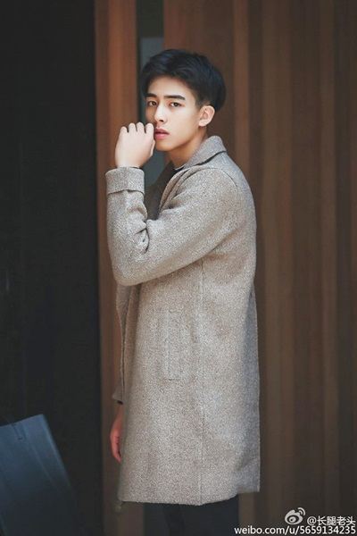หล่อชะนีหลง! ซงเว่ยหลง วัย 16 ปี นักแสดงจีนหน้าใหม่