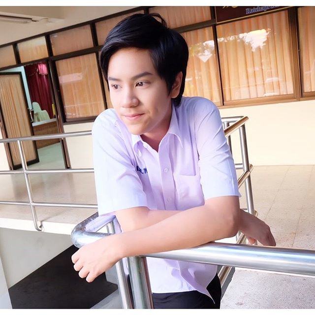 นนน กรภัทร์ นักแสดงดาวรุ่งน้องใหม่_ซีรีส์เรื่องแรก รุ่นพี่ Secret Love คือดีเลย