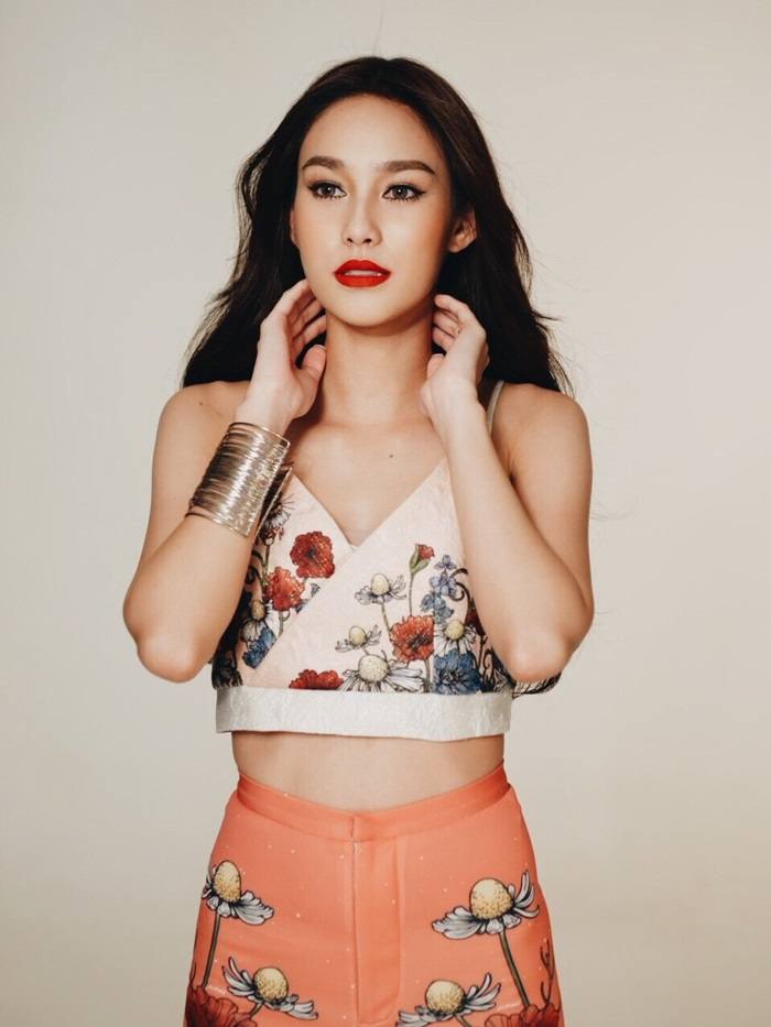 นาว ทิสานาฎ @ เบี้องหลังถ่ายแบบนิตยสาร Lisa ฉบับเดือนกุมภาพันธ์ 2559
