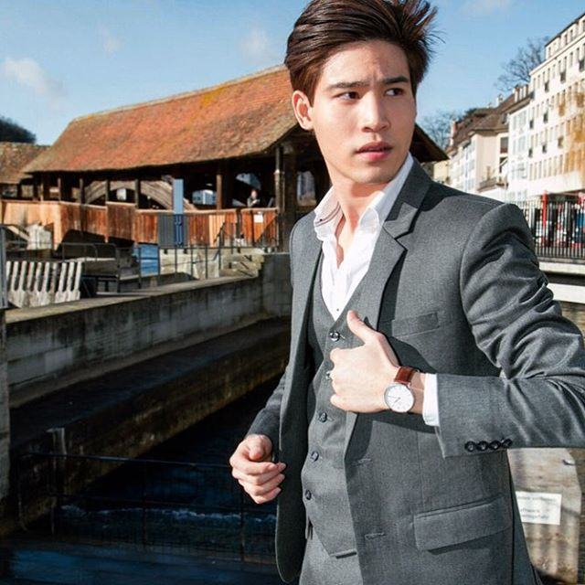 หนุ่ม "ไทย" IG: thaitanik