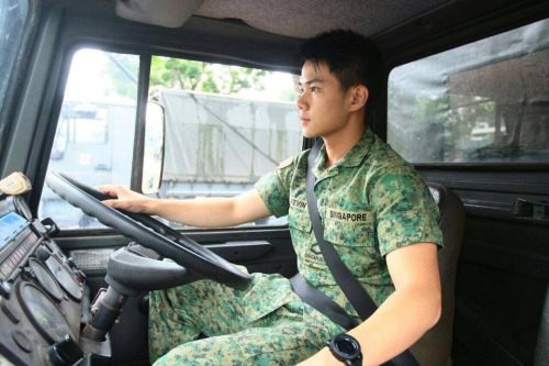 รวมทหารเอเชียน่ารักน่ากิน
