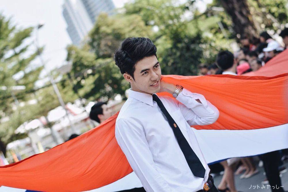 รวมหนุ่มหล่องานบอลประเพณี จุฬา-ธรรมศาสตร์ 1