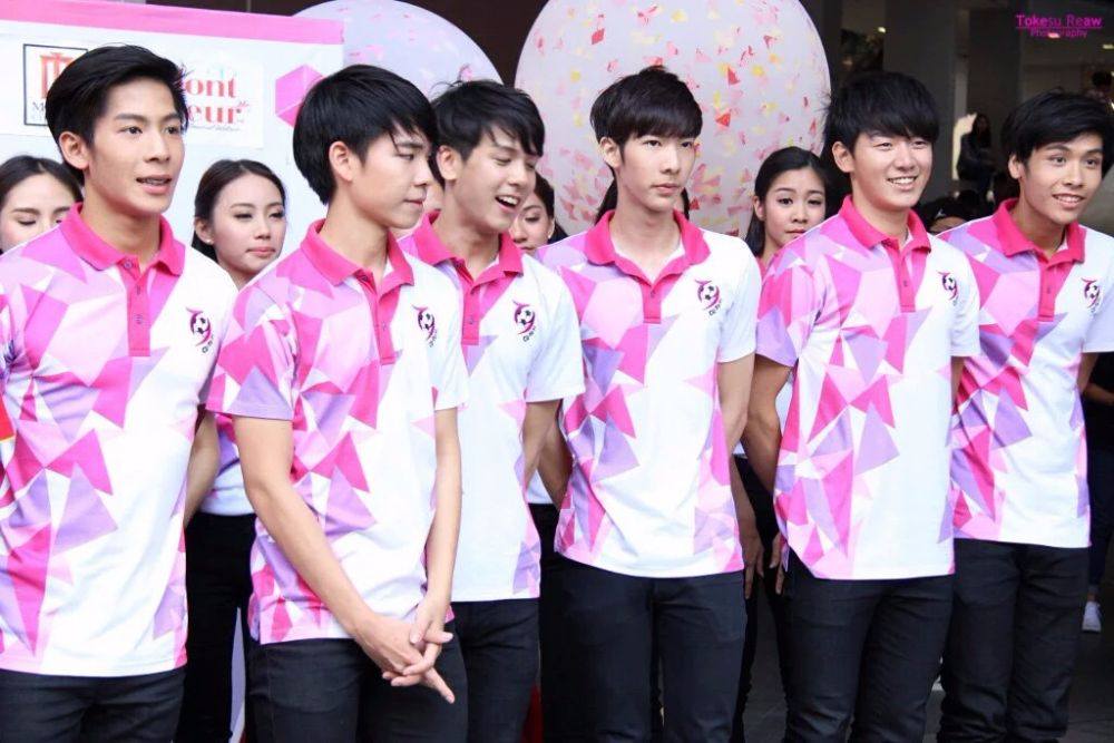 รวมหนุ่มหล่องานบอลประเพณี จุฬา-ธรรมศาสตร์ 2