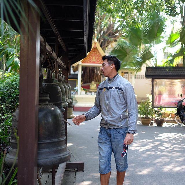 บอล ภราดร ตีกอล์ฟชิวๆ
