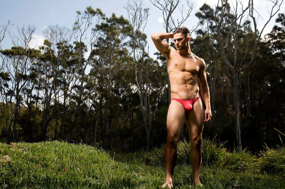 Hot guy in underwear 116