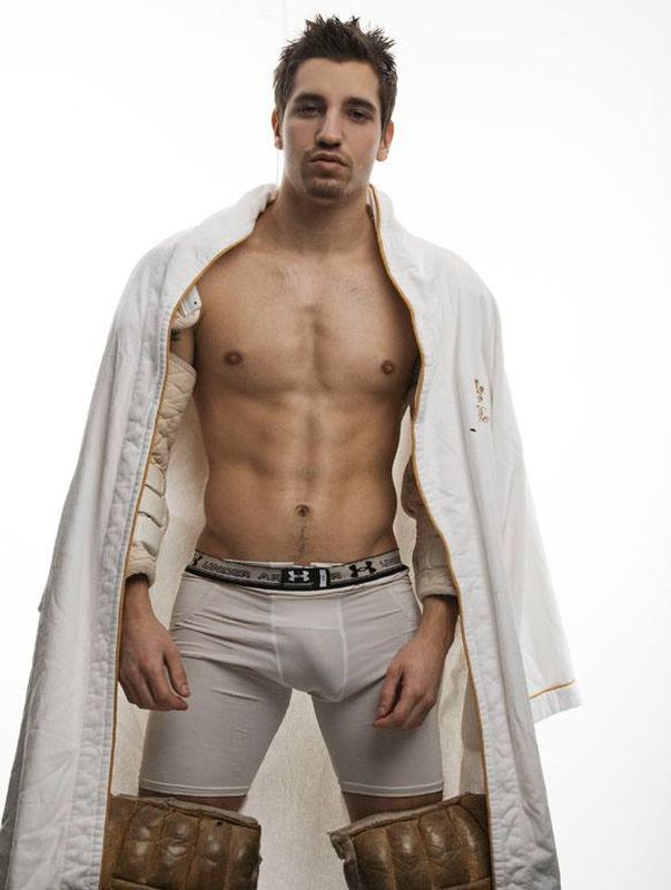 Hot guy in underwear 117