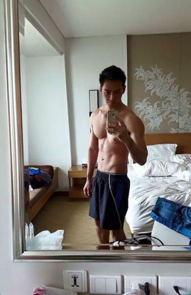 วาเลนไทน์คนโสด...เสพผู้ชายอยู่บ้าน
