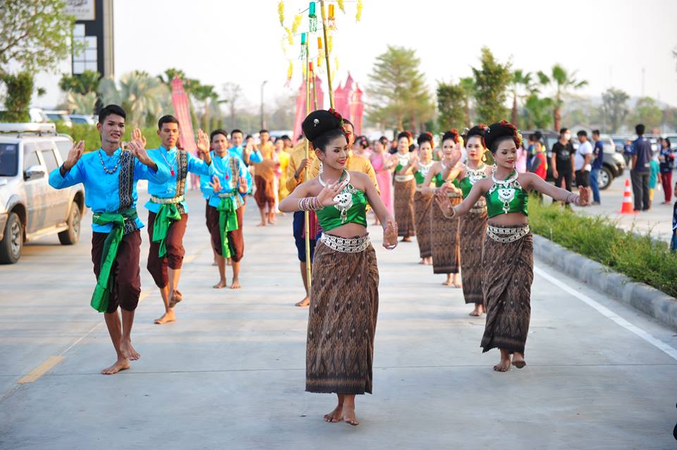 เปิดยิ่งใหญ่ Buriram Castle แลนด์มาร์คใหม่ของชาวบุรีรัมย์