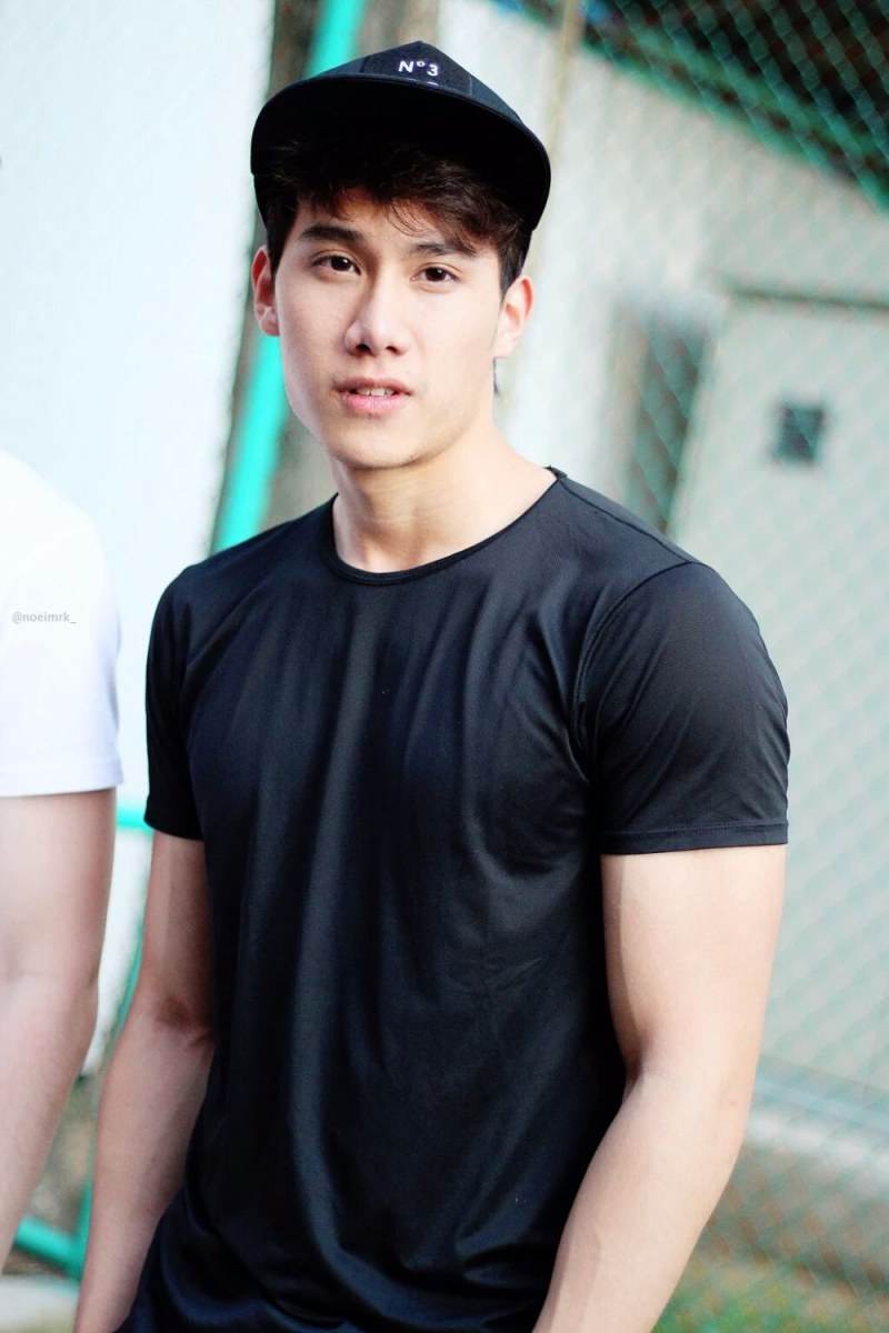 รวมหนุ่มหล่องานบอลประเพณี จุฬา-ธรรมศาสตร์ 4
