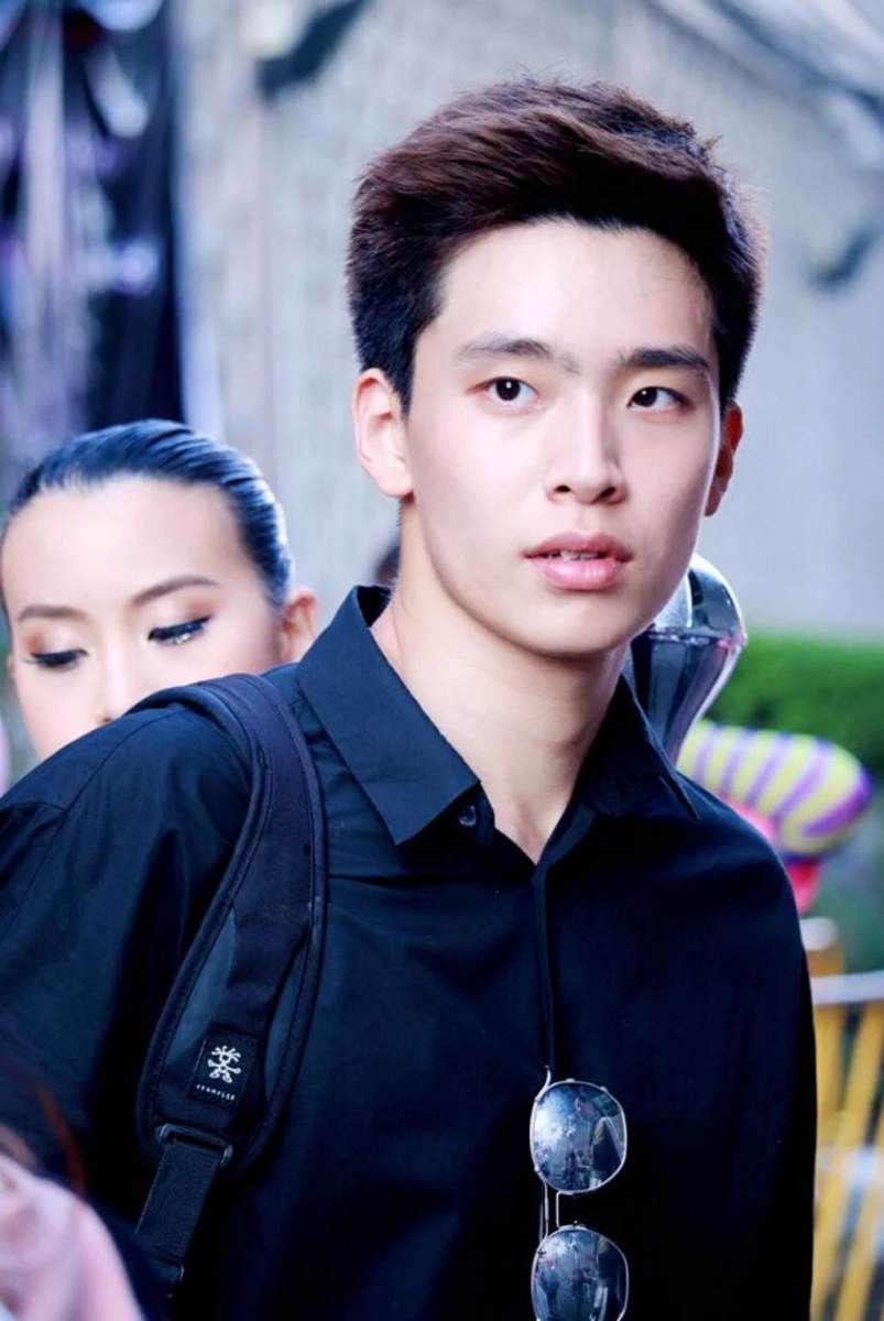 รวมหนุ่มหล่องานบอลประเพณี จุฬา-ธรรมศาสตร์ 4