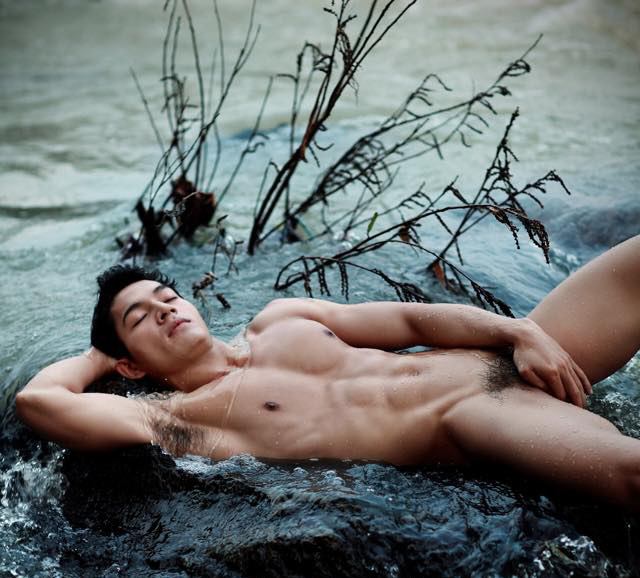 หล่อๆ อยากได้