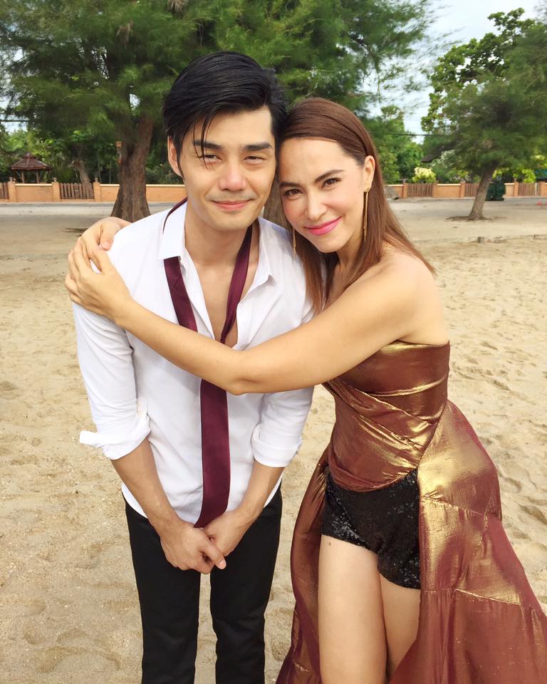 ส่องภาพความหล่อของ &ldquo;เต๋อ รัฐนันท์&rdquo; หนุ่มตี๋หน้าหล่อแมนทั้งแท่ง ที่มาเล่นเป็นกระเทยแบบสุดเนียนใน &ldquo;ไดอารี่ตุ๊ดซีส์&rdquo;