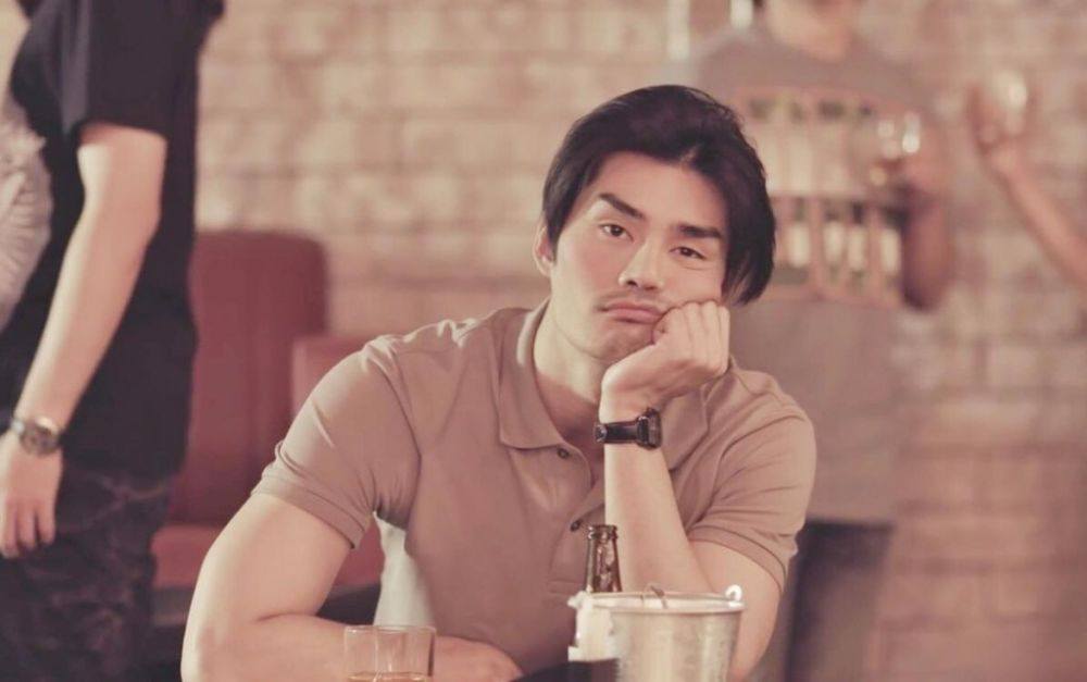 ส่องภาพความหล่อของ &ldquo;เต๋อ รัฐนันท์&rdquo; หนุ่มตี๋หน้าหล่อแมนทั้งแท่ง ที่มาเล่นเป็นกระเทยแบบสุดเนียนใน &ldquo;ไดอารี่ตุ๊ดซีส์&rdquo;