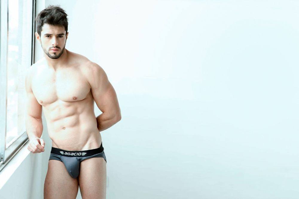Hot guy in underwear 118