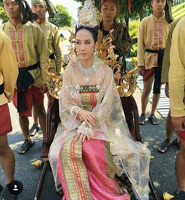 ฉากปะทะอารมณ์ "เพลิงพระนาง"