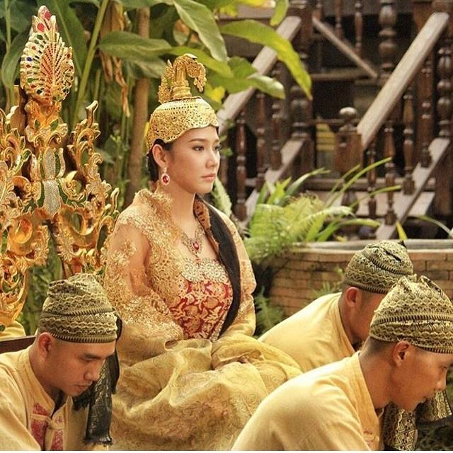 ฉากปะทะอารมณ์ "เพลิงพระนาง"