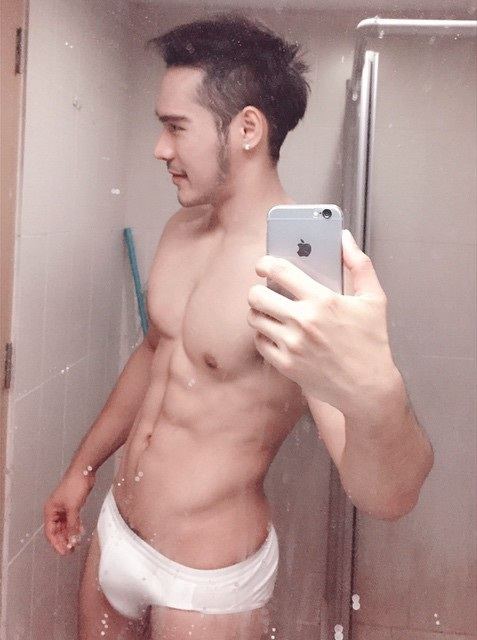 มาดูกันหน่อย ถ้าใครรู้จักช่วยบอก IG หรือ Facebook เขาให้เราที