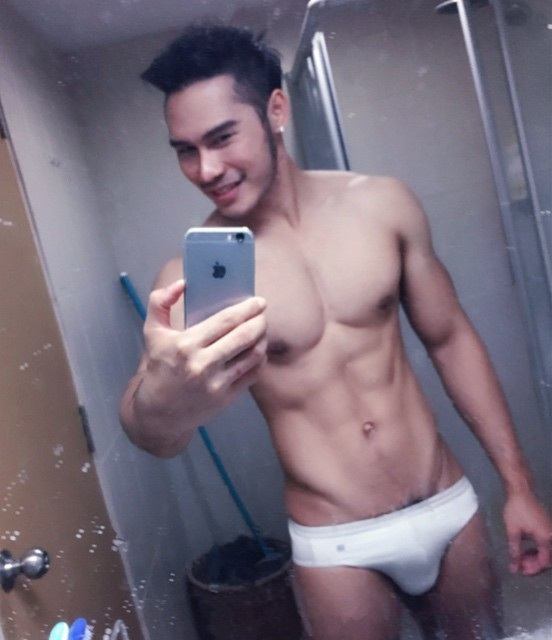 มาดูกันหน่อย ถ้าใครรู้จักช่วยบอก IG หรือ Facebook เขาให้เราที