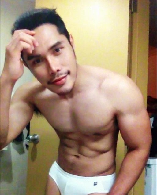 มาดูกันหน่อย ถ้าใครรู้จักช่วยบอก IG หรือ Facebook เขาให้เราที