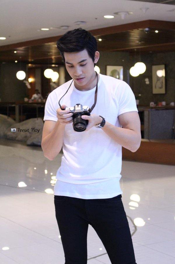 ตากล้องหล่อบอกต่อด้วย