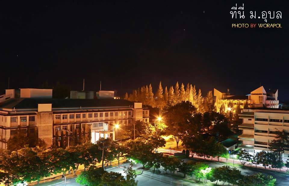 คณะวิทยาศาสตร์ยามค่ำคืน ใกล้เกษตรศาสตร์คณะวิทย์ที่นี้ใหญ่มาก มีตึกต่างๆ4-5ตึก