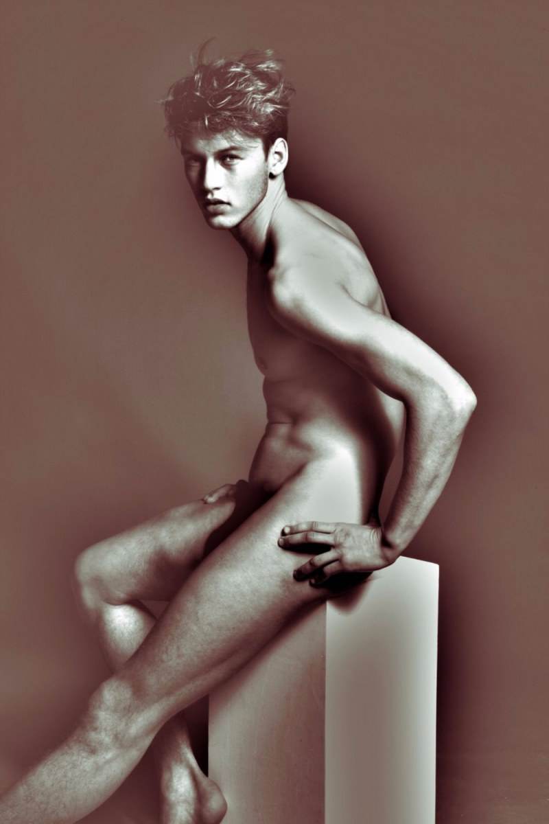 male body 068
