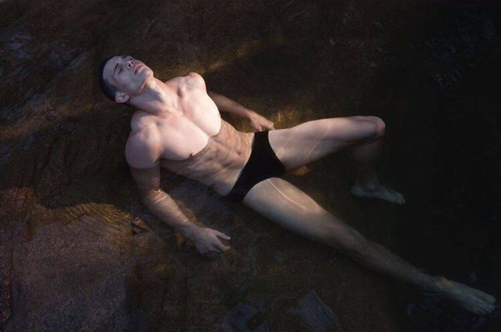 male body 070
