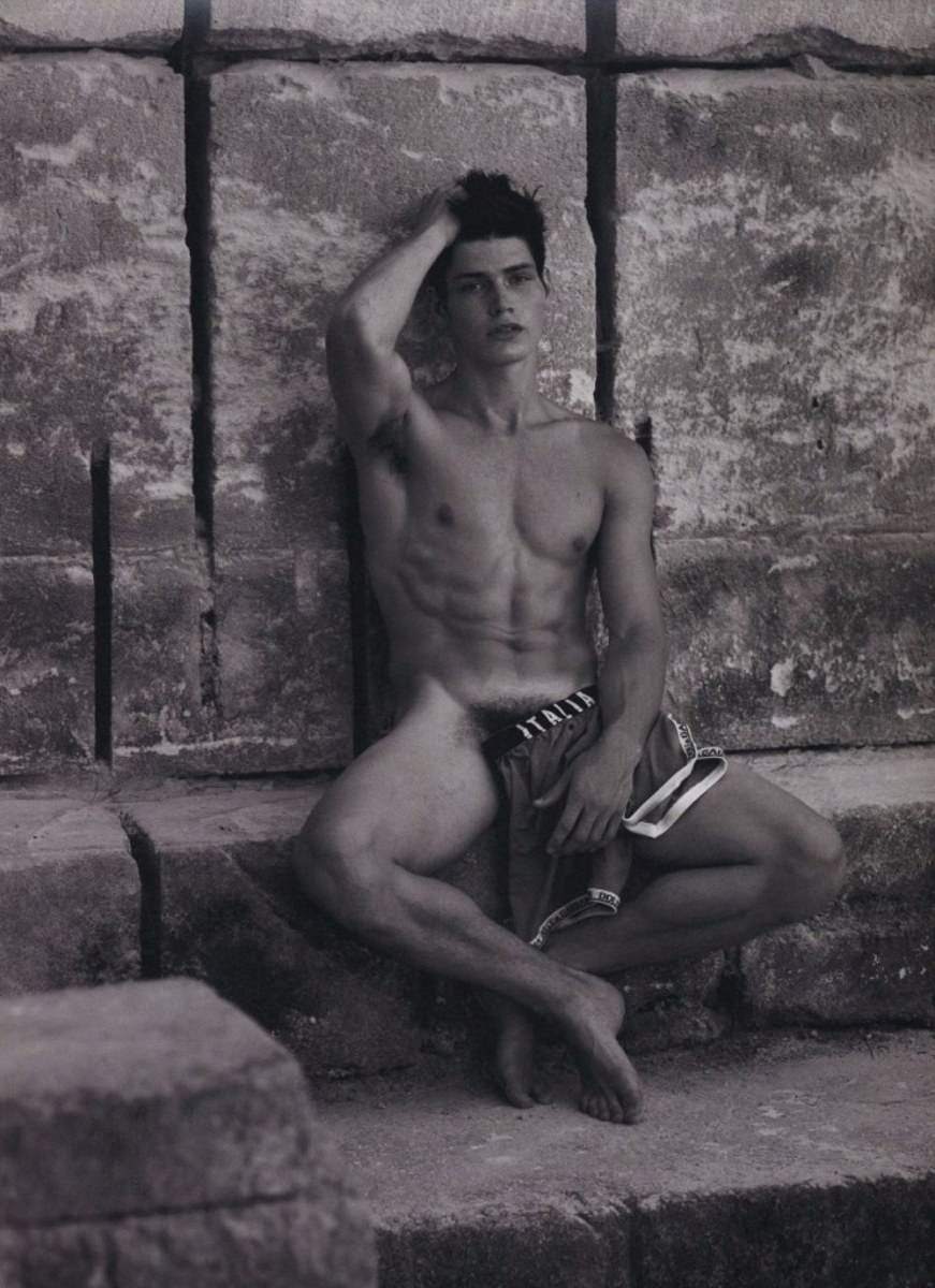 male body 070