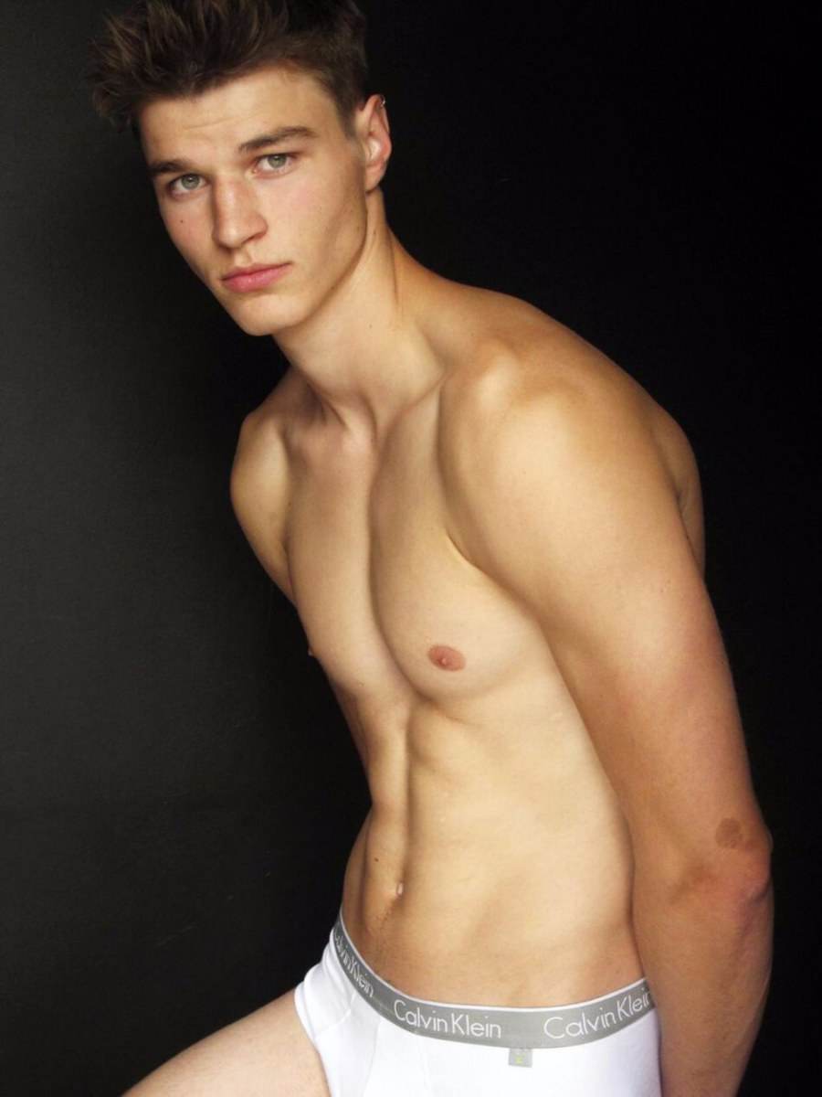 male body 070