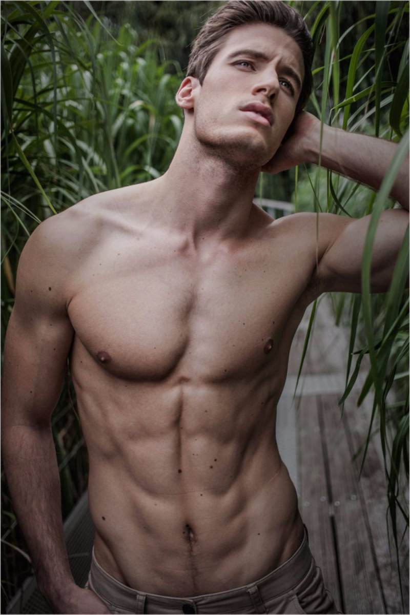 male body 071
