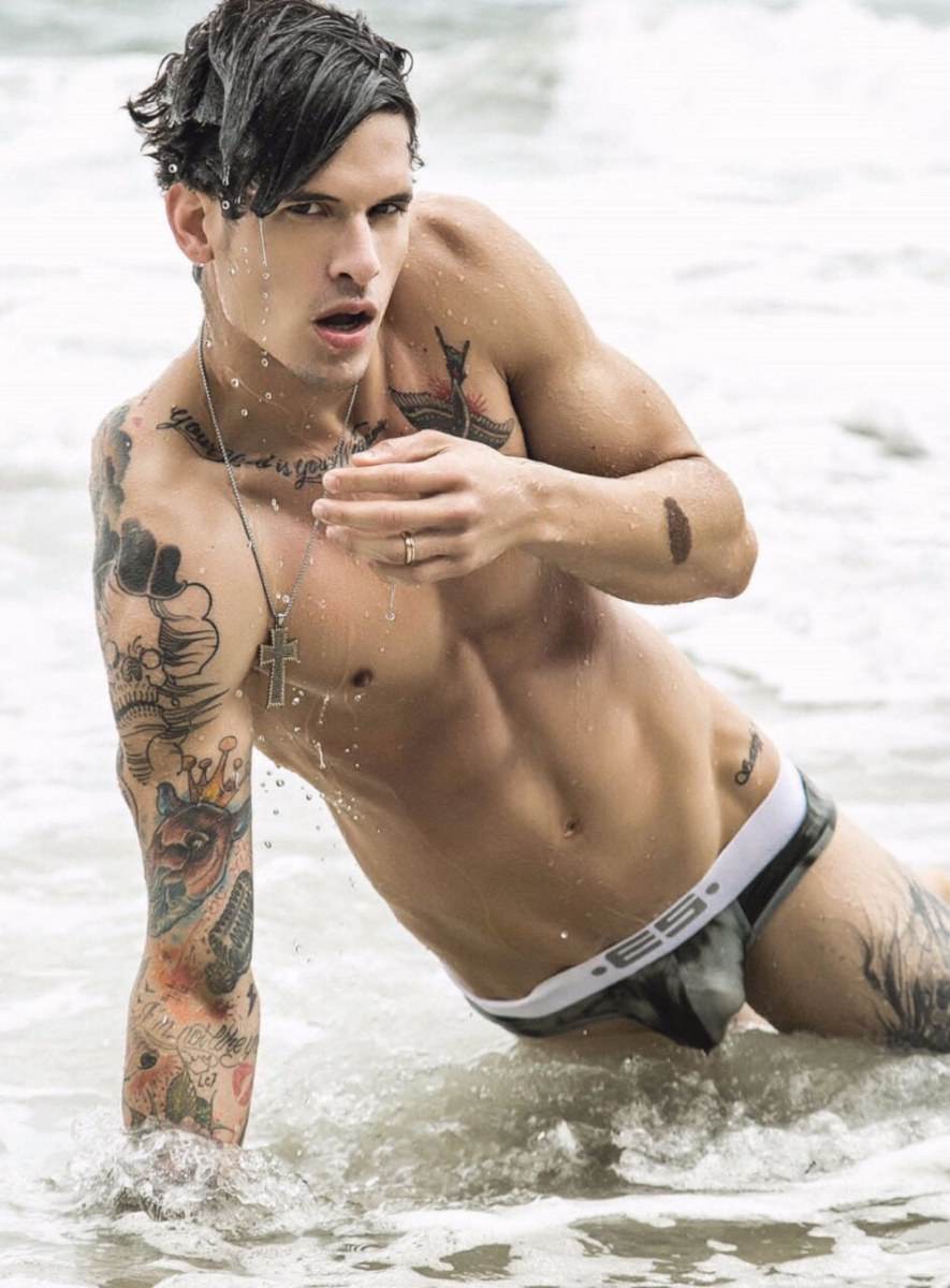 male body 075
