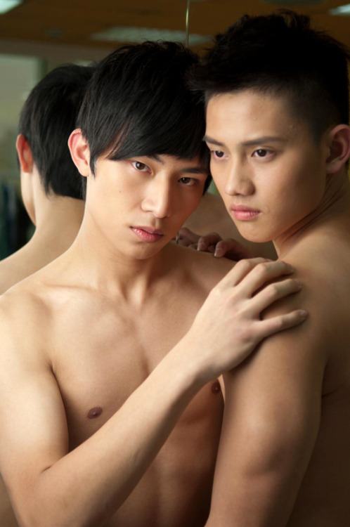 น้องตี๋-ยุ่น-เกา 01