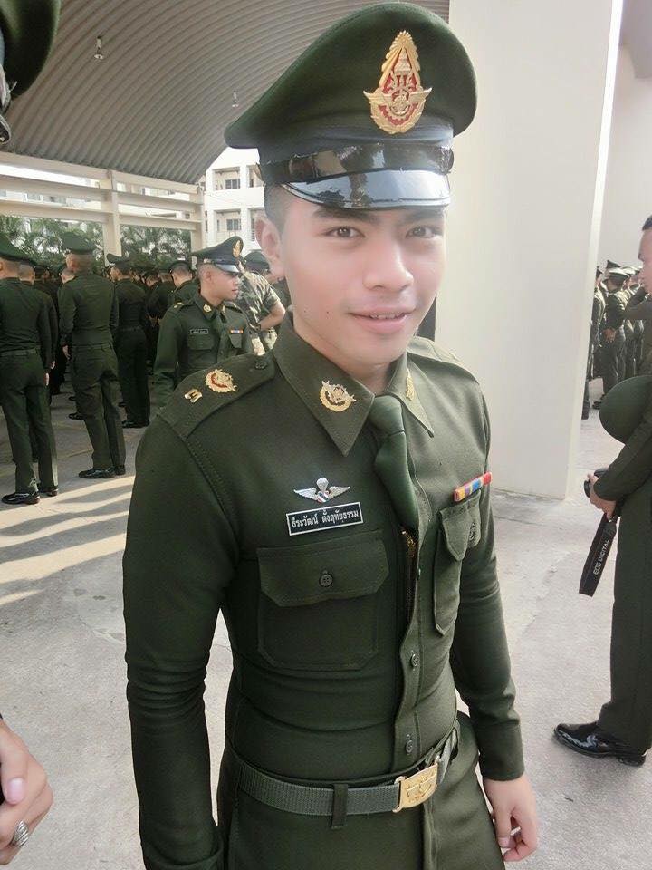 โรงเรียนช่างฝีมือทหาร หล่อไม่แพ้ โรงเรียนอื่นเลย