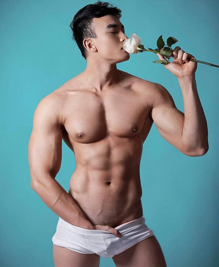 แบบนี้เลียหนักมาก