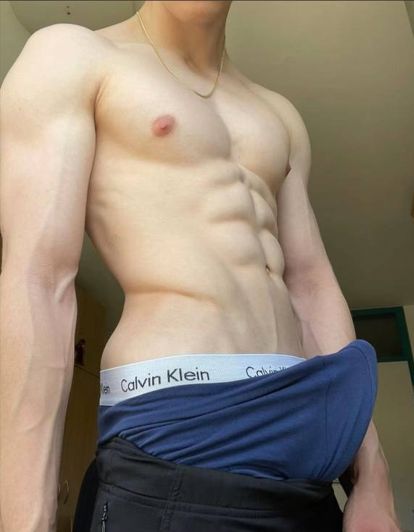 Hot guy in underwear 120